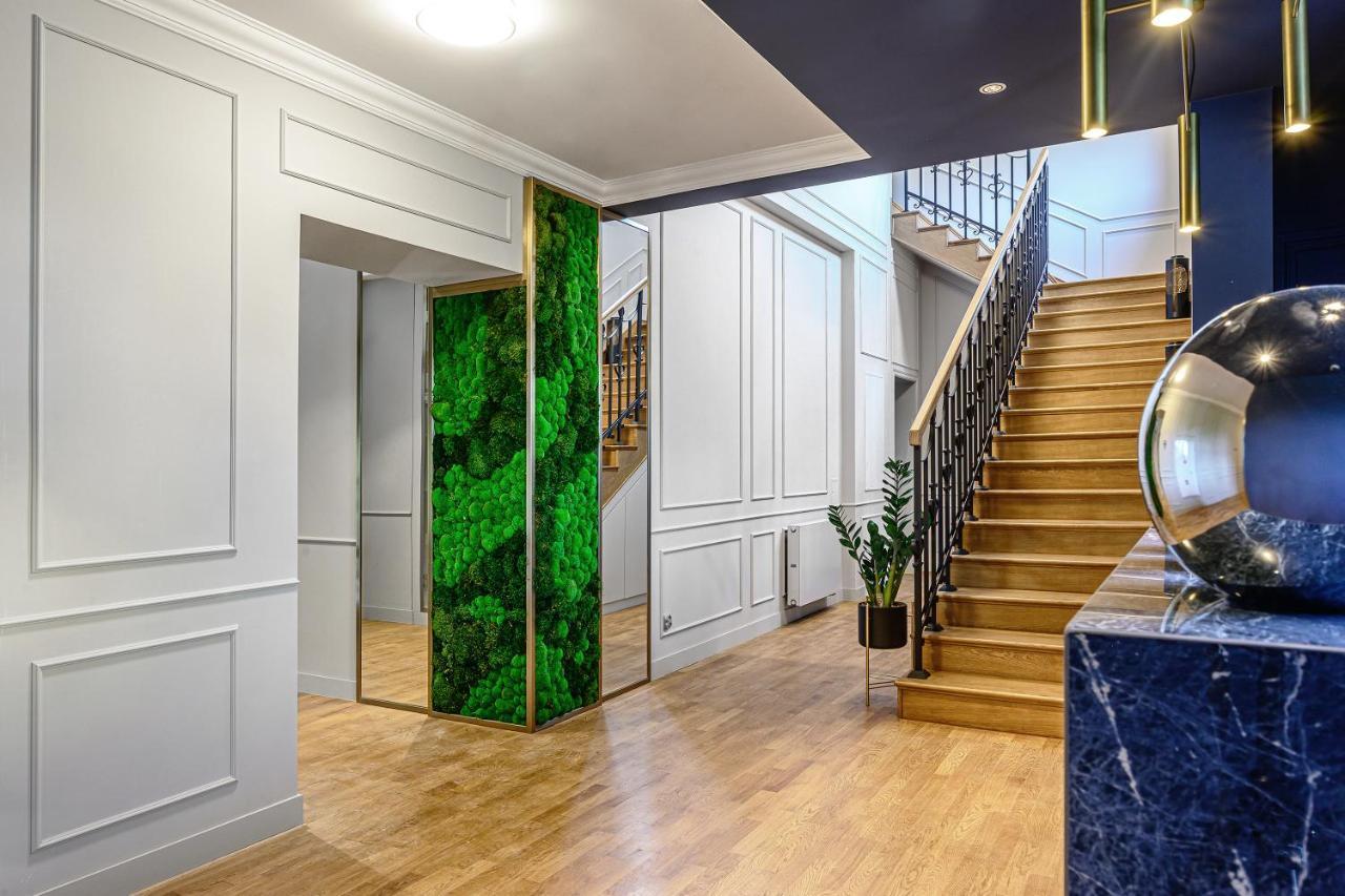 Nosalowy Park Hotel & Spa Zakopane Exterior foto Preserved green wall in a private home